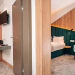 Hotel Forest