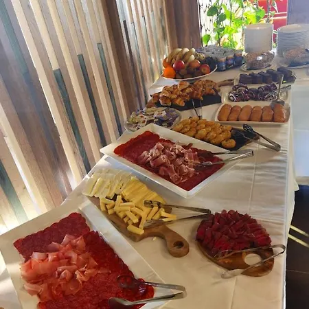 Forest Hotell 4*